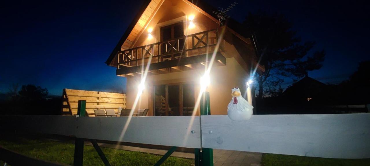 Zakatek Ciszy. Vila Sluchowo Exterior foto