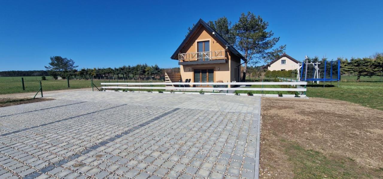 Zakatek Ciszy. Vila Sluchowo Exterior foto